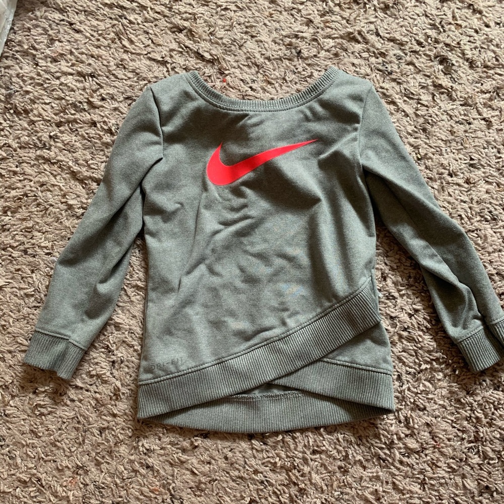 Nike long sleeve